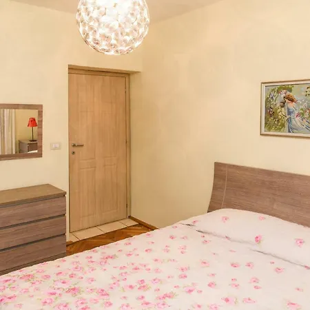 Belle Apartment
